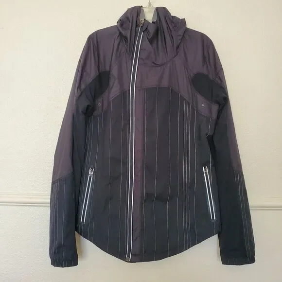 Lululemon Women's Run: Get Up And Glow Jacket Reflective 360 Black Sz 6 Full Zip - Picture 1 of 16